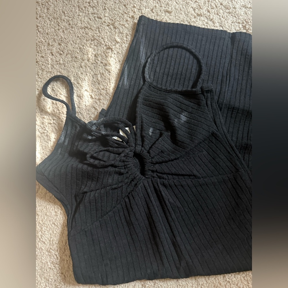 H&M Black bodyfit mini Dress